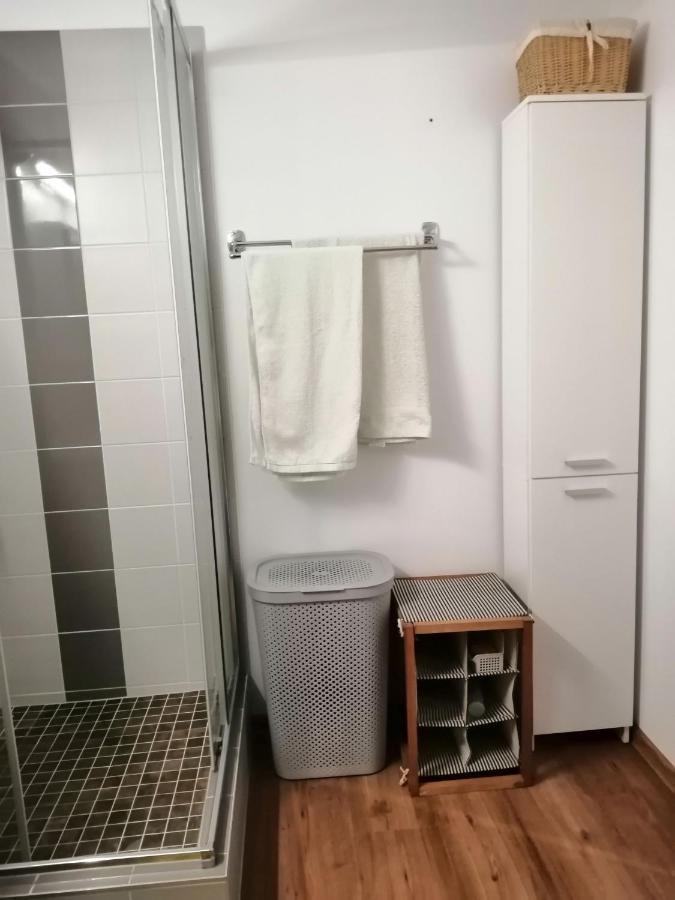 Slavik Apartment Dunajská Streda Exterior foto